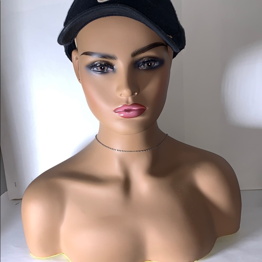 Meet your Posher, Hugo